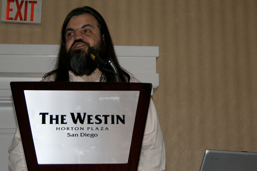 I speak on the Horizon Report.  Photo by Cogdog.