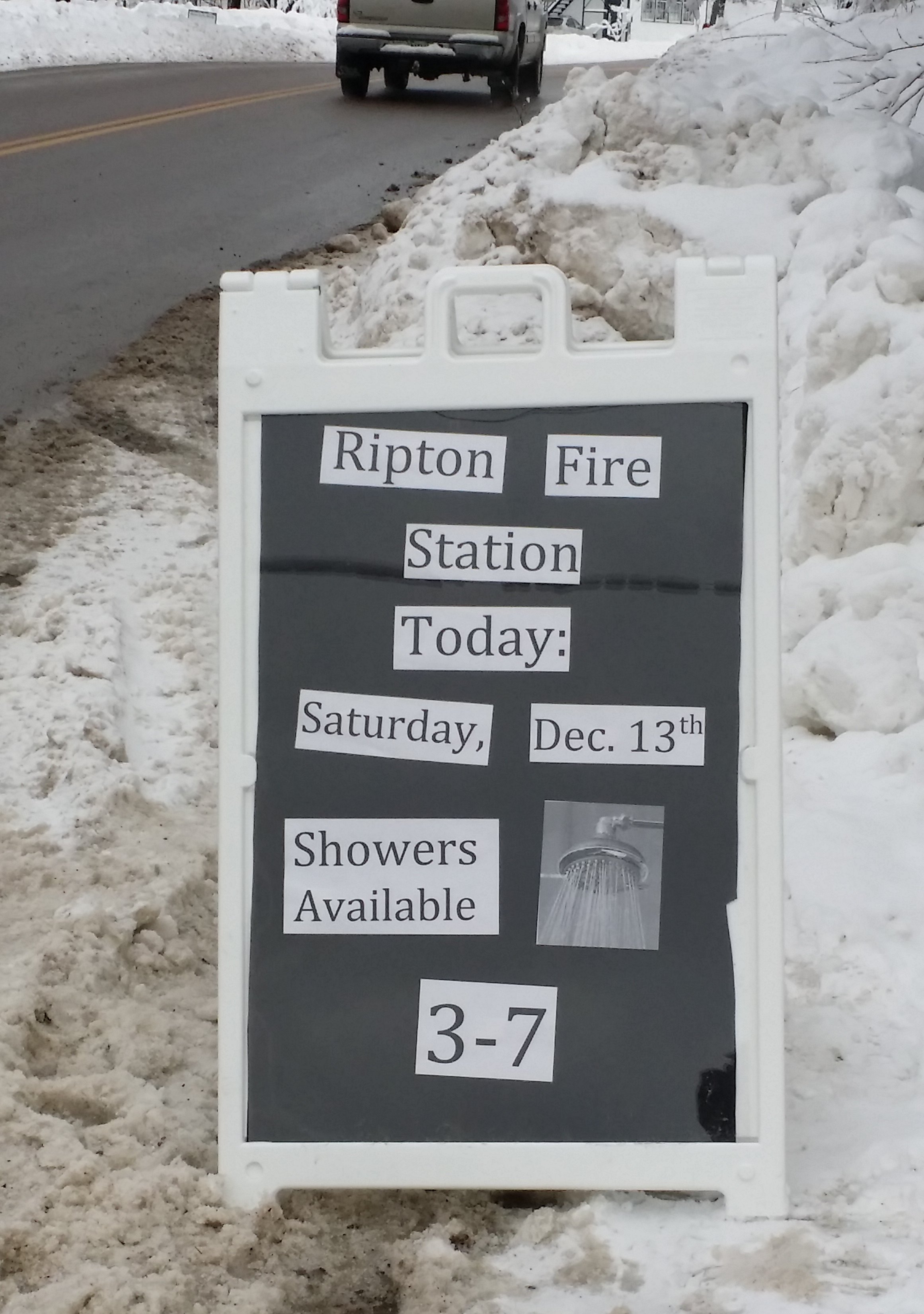 Shelter sign