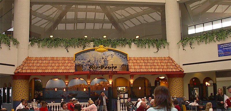 A nice restaurant in the Newark airport
