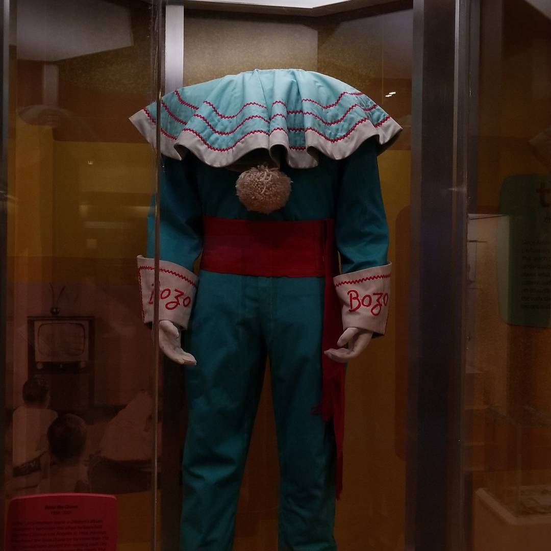 clown without head