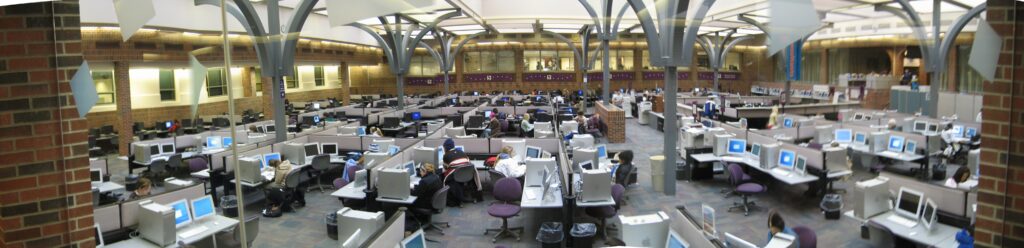 UM Fishbowl full of computers_Carl BErger