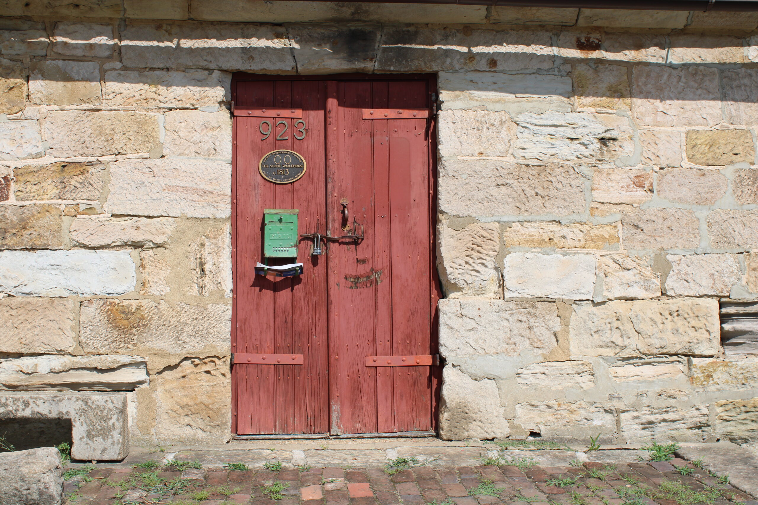 door Fredricksburg old house next to river