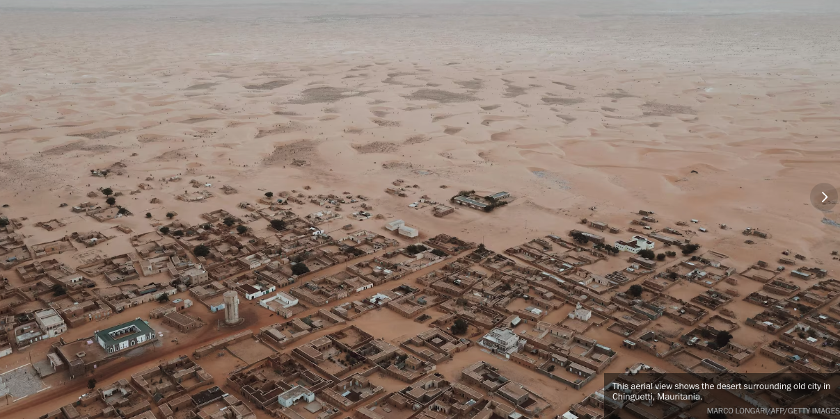 Mauritania city of Chinguetti from the air_WaPo 2023 June